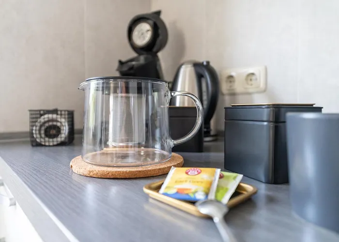 Apartamento Mit Parkplatz & Balkon Nahe Elbe *