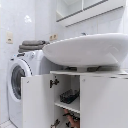 Mit Parkplatz & Balkon Nahe Elbe Apartamento *